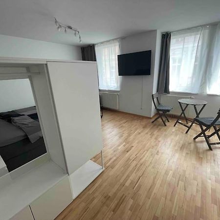 Apartment Next To Mariahilferstrasse فيينا المظهر الخارجي الصورة
