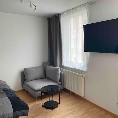 Apartment Next To Mariahilferstrasse فيينا المظهر الخارجي الصورة